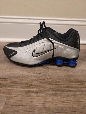 Nike Shox